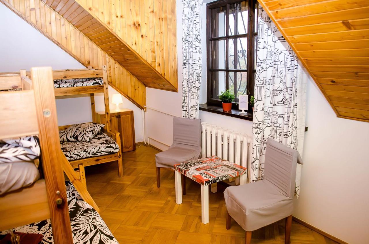 Classic Hostel Варшава Экстерьер фото