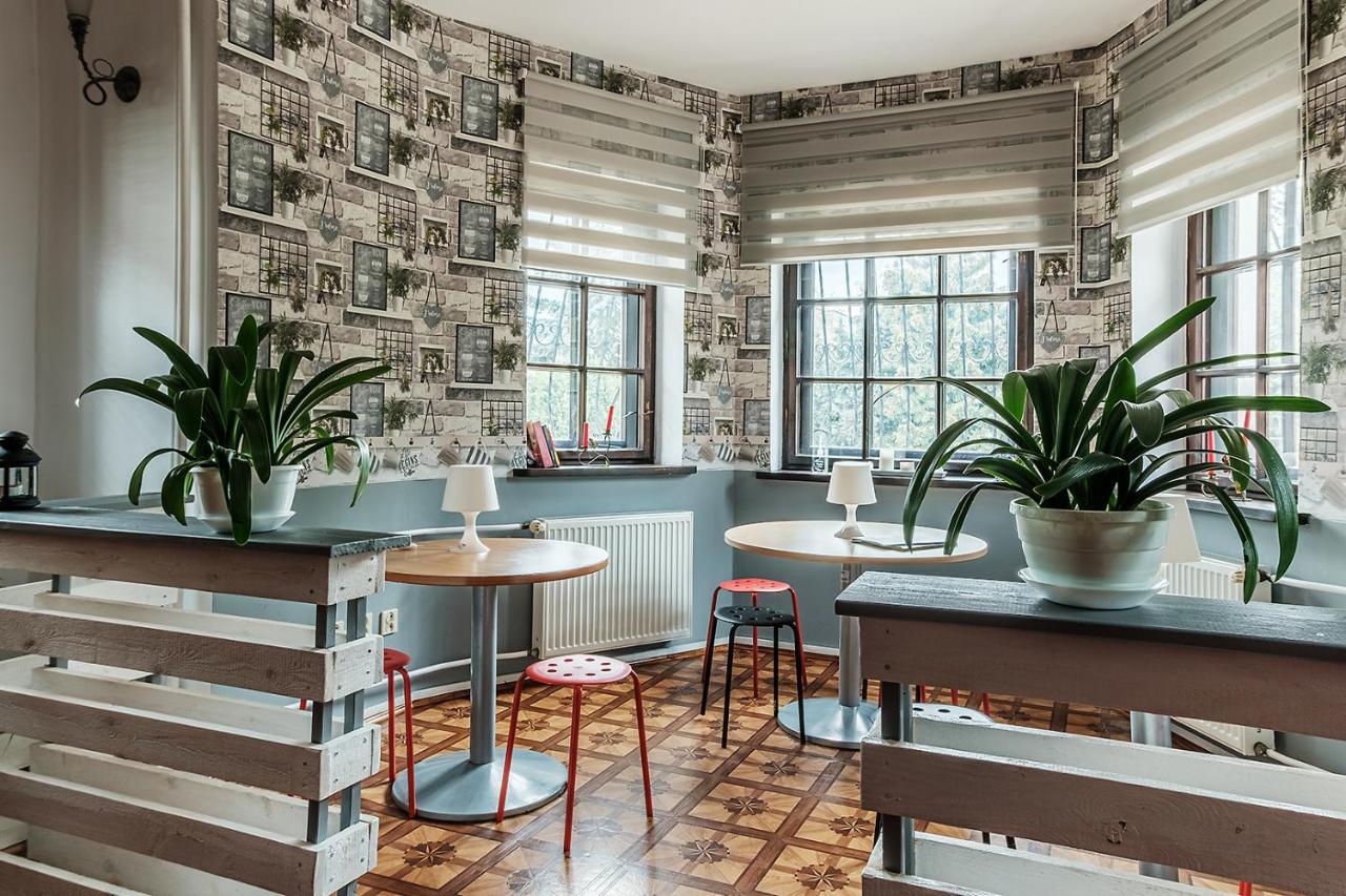 Classic Hostel Варшава Экстерьер фото